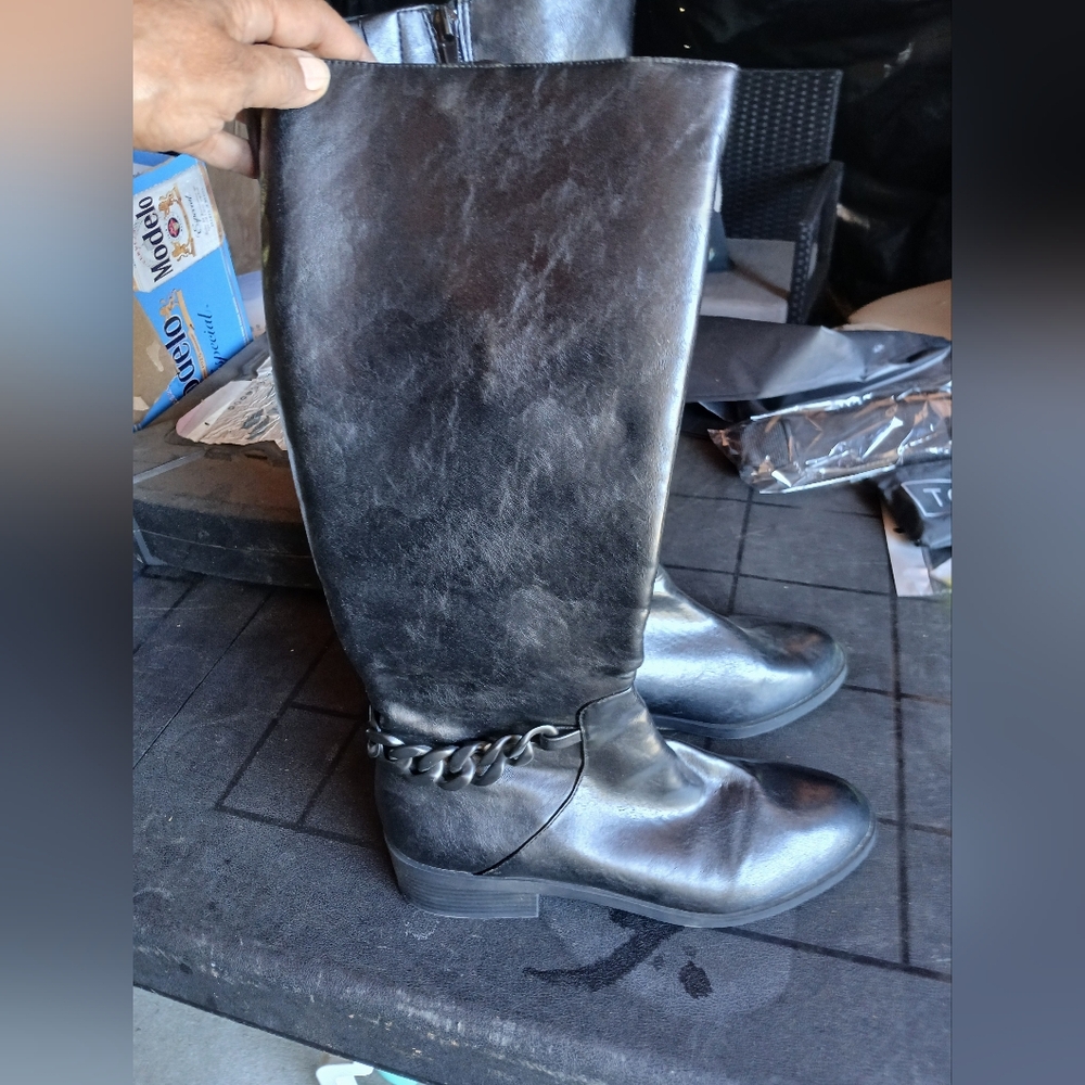 Women's Black Boots